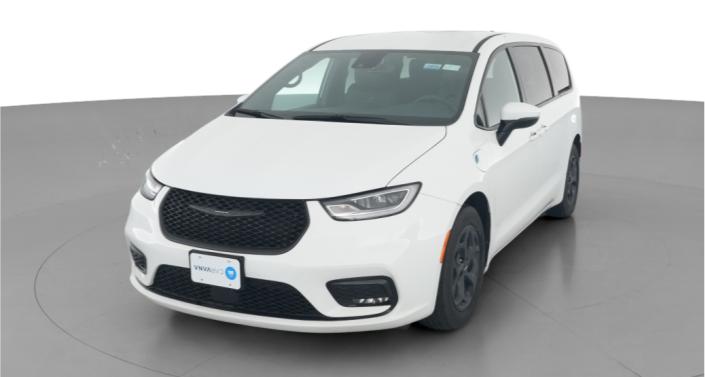 Thumbnail: 2023 Chrysler Pacifica - 1