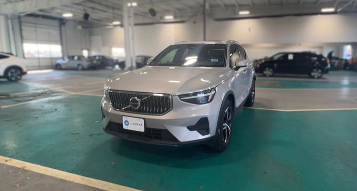 Thumbnail: 2024 Volvo XC40 - 1