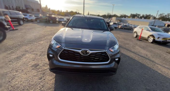 Thumbnail: 2025 Toyota Highlander - 1