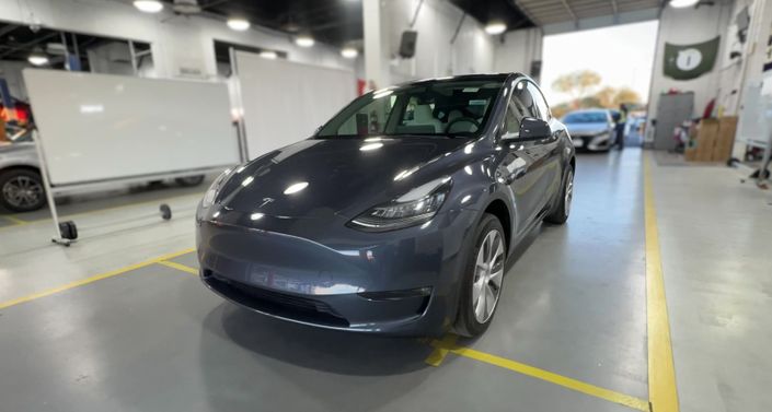 Thumbnail: 2023 Tesla Model Y - 1