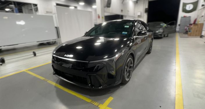 Thumbnail: 2025 Kia K4 - 1