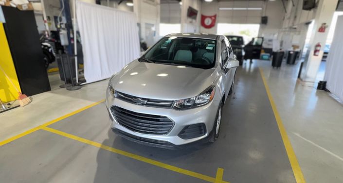 Thumbnail: 2021 Chevrolet Trax - 1