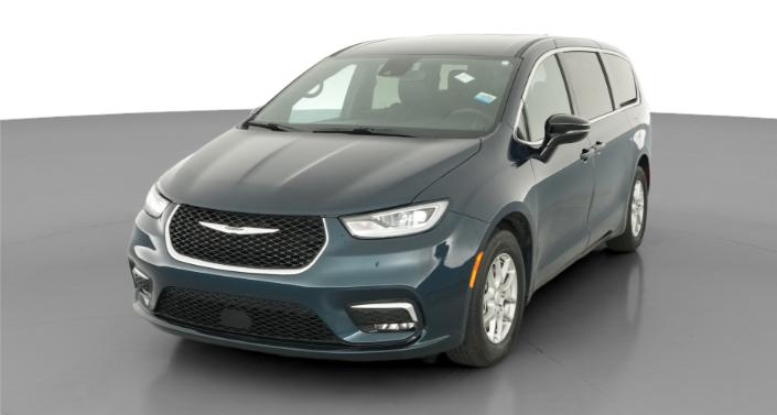 Thumbnail: 2025 Chrysler Pacifica - 1