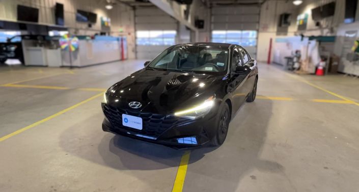 Thumbnail: 2021 Hyundai Elantra - 1