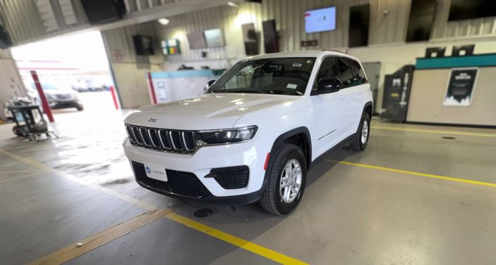 Thumbnail: 2023 Jeep Grand Cherokee - 1