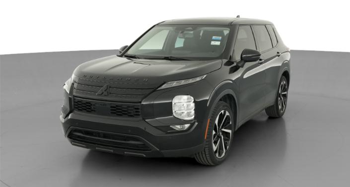 Thumbnail: 2023 Mitsubishi Outlander - 1