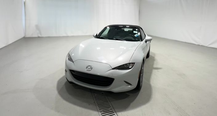 Thumbnail: 2016 Mazda MX-5 Miata - 1