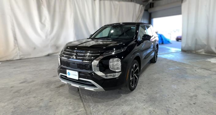 Thumbnail: 2024 Mitsubishi Outlander - 1