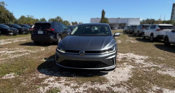 Thumbnail: 2025 Volkswagen Jetta - 1