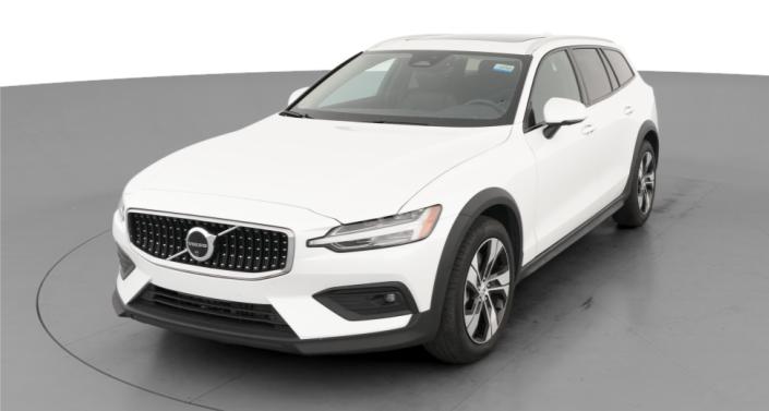 Thumbnail: 2025 Volvo V60 - 1