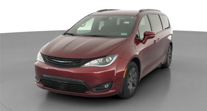 Thumbnail: 2019 Chrysler Pacifica - 1