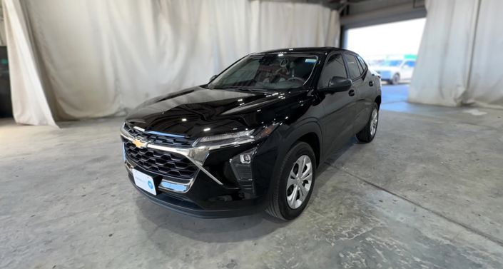 Thumbnail: 2024 Chevrolet Trax - 1