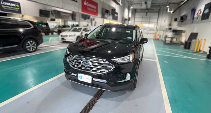 Thumbnail: 2019 Ford Edge - 1