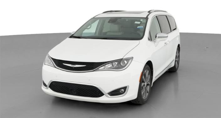 Thumbnail: 2018 Chrysler Pacifica - 1