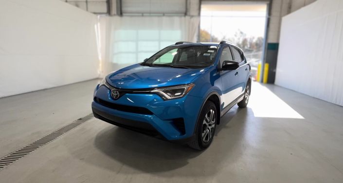 Thumbnail: 2018 Toyota RAV4 - 1
