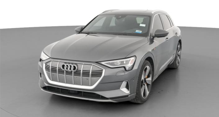 Thumbnail: 2019 Audi e-tron - 1