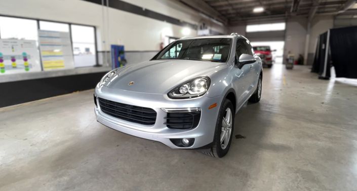 Thumbnail: 2016 Porsche Cayenne - 1