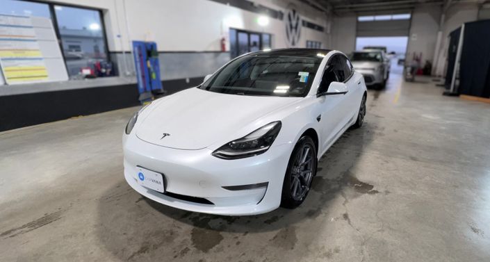 Thumbnail: 2021 Tesla Model 3 - 1