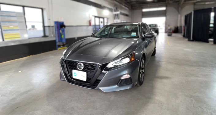 Thumbnail: 2022 Nissan Altima - 1