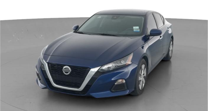 Thumbnail: 2022 Nissan Altima - 1