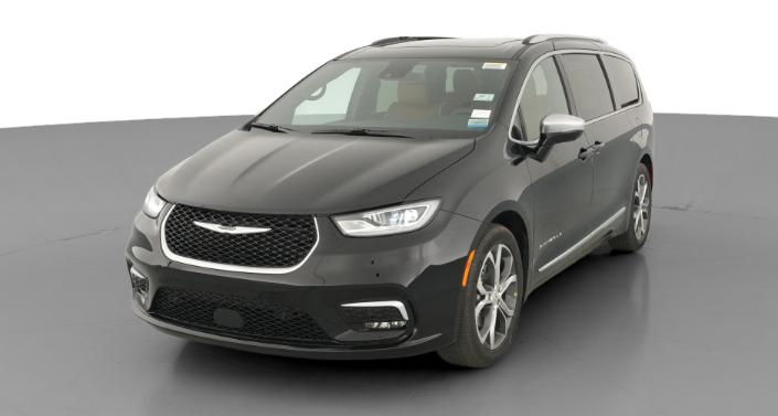 Thumbnail: 2026 Chrysler Pacifica - 1