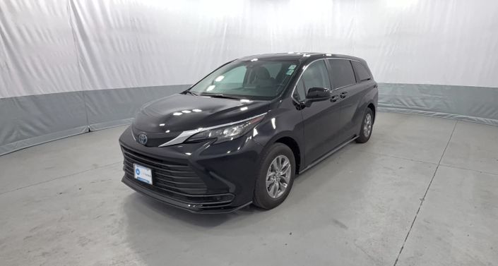 Thumbnail: 2024 Toyota Sienna - 1
