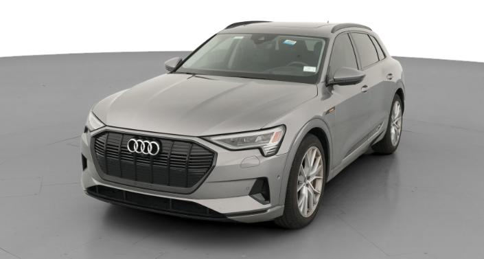 Thumbnail: 2021 Audi e-tron - 1