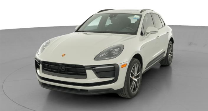 Thumbnail: 2024 Porsche Macan - 1