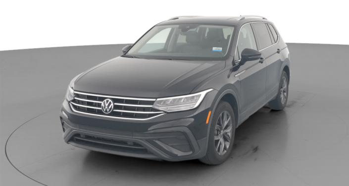 Thumbnail: 2023 Volkswagen Tiguan - 1