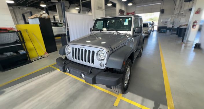 Thumbnail: 2016 Jeep Wrangler - 1