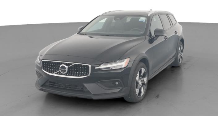2025 Volvo V60 B5 Plus -
                  Haines City, FL
