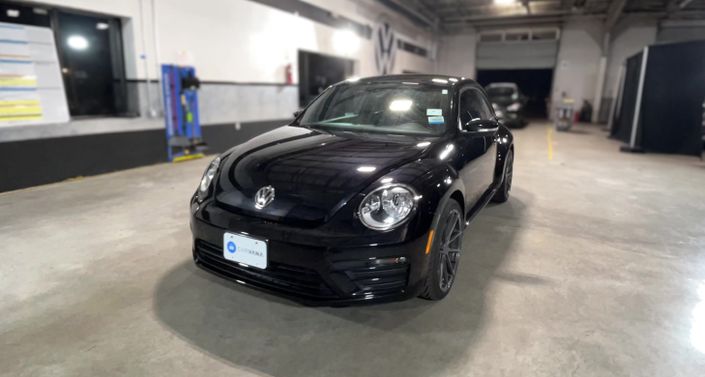 Thumbnail: 2018 Volkswagen Beetle - 1