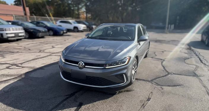 Thumbnail: 2025 Volkswagen Jetta - 1