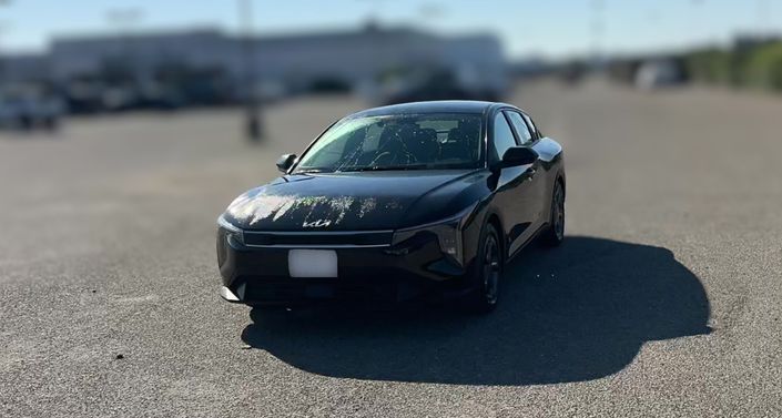 Thumbnail: 2025 Kia K4 - 1