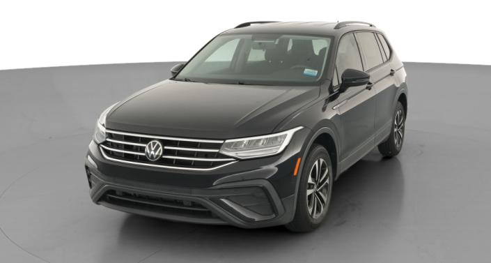 Thumbnail: 2022 Volkswagen Tiguan - 1