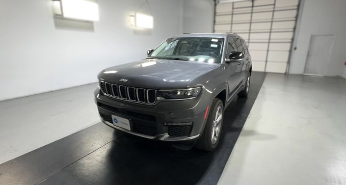 Thumbnail: 2022 Jeep Grand Cherokee L - 1