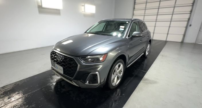 Thumbnail: 2023 Audi Q5 - 1