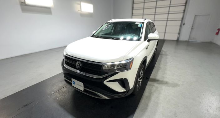 Thumbnail: 2024 Volkswagen Taos - 1