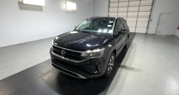 Thumbnail: 2024 Volkswagen Taos - 1