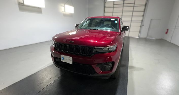 Thumbnail: 2023 Jeep Grand Cherokee - 1