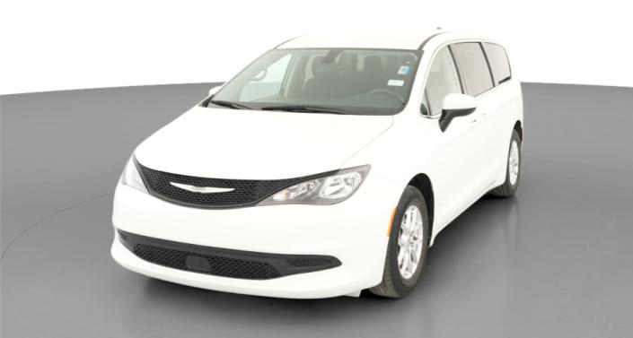 Thumbnail: 2022 Chrysler Voyager - 1