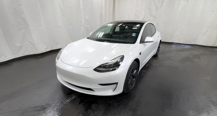 Thumbnail: 2022 Tesla Model 3 - 1
