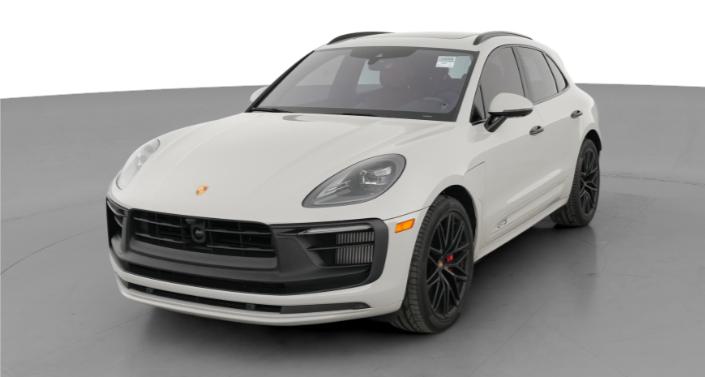 Thumbnail: 2023 Porsche Macan - 1