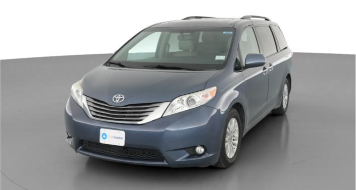 Thumbnail: 2016 Toyota Sienna - 1