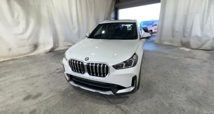 Thumbnail: 2025 BMW X1 - 1
