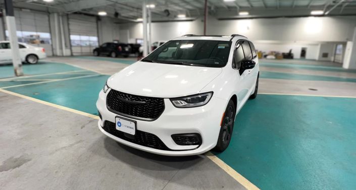 Thumbnail: 2025 Chrysler Pacifica - 1