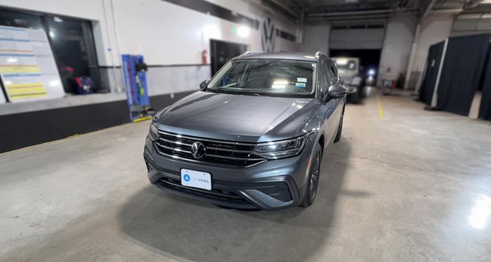 Thumbnail: 2024 Volkswagen Tiguan - 1