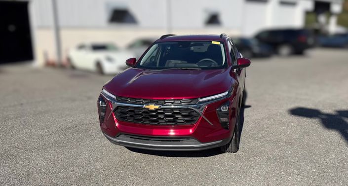 Thumbnail: 2025 Chevrolet Trax - 1