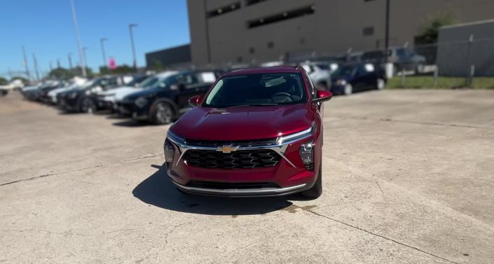 Thumbnail: 2025 Chevrolet Trax - 1