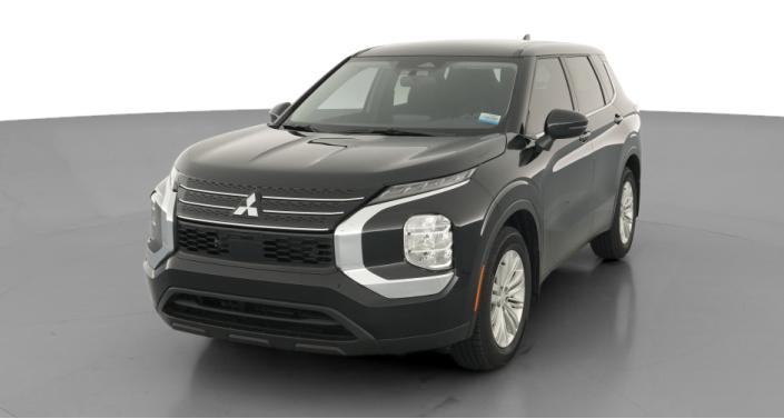 Thumbnail: 2023 Mitsubishi Outlander - 1